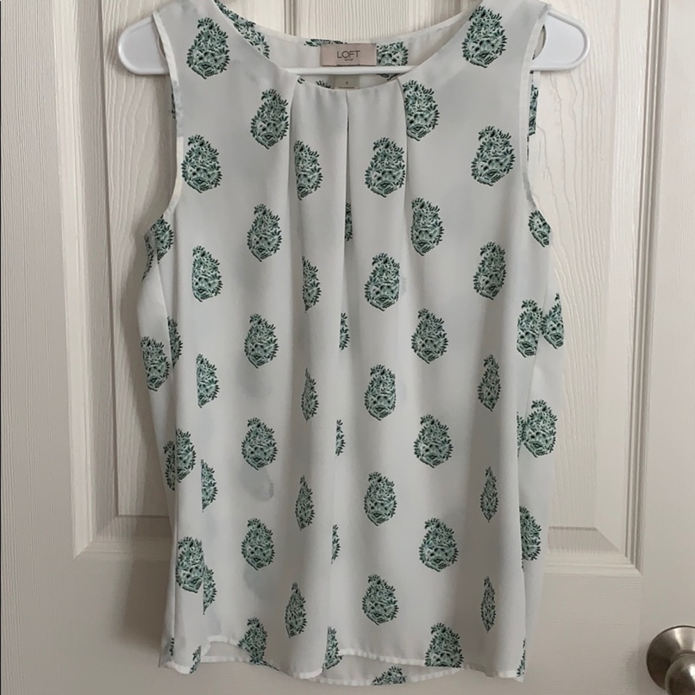 LOFT sleeveless blouse